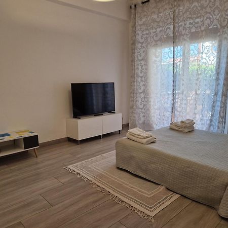 Between Pisa And 5 Terre مارينا دي كارّارا المظهر الخارجي الصورة